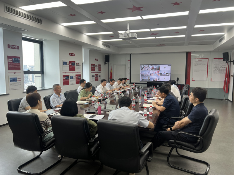 采購會議照片.jpg