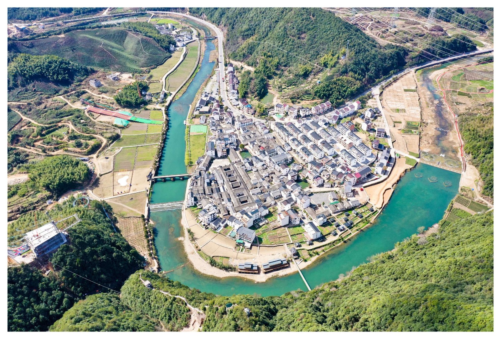 上河村2、.jpg